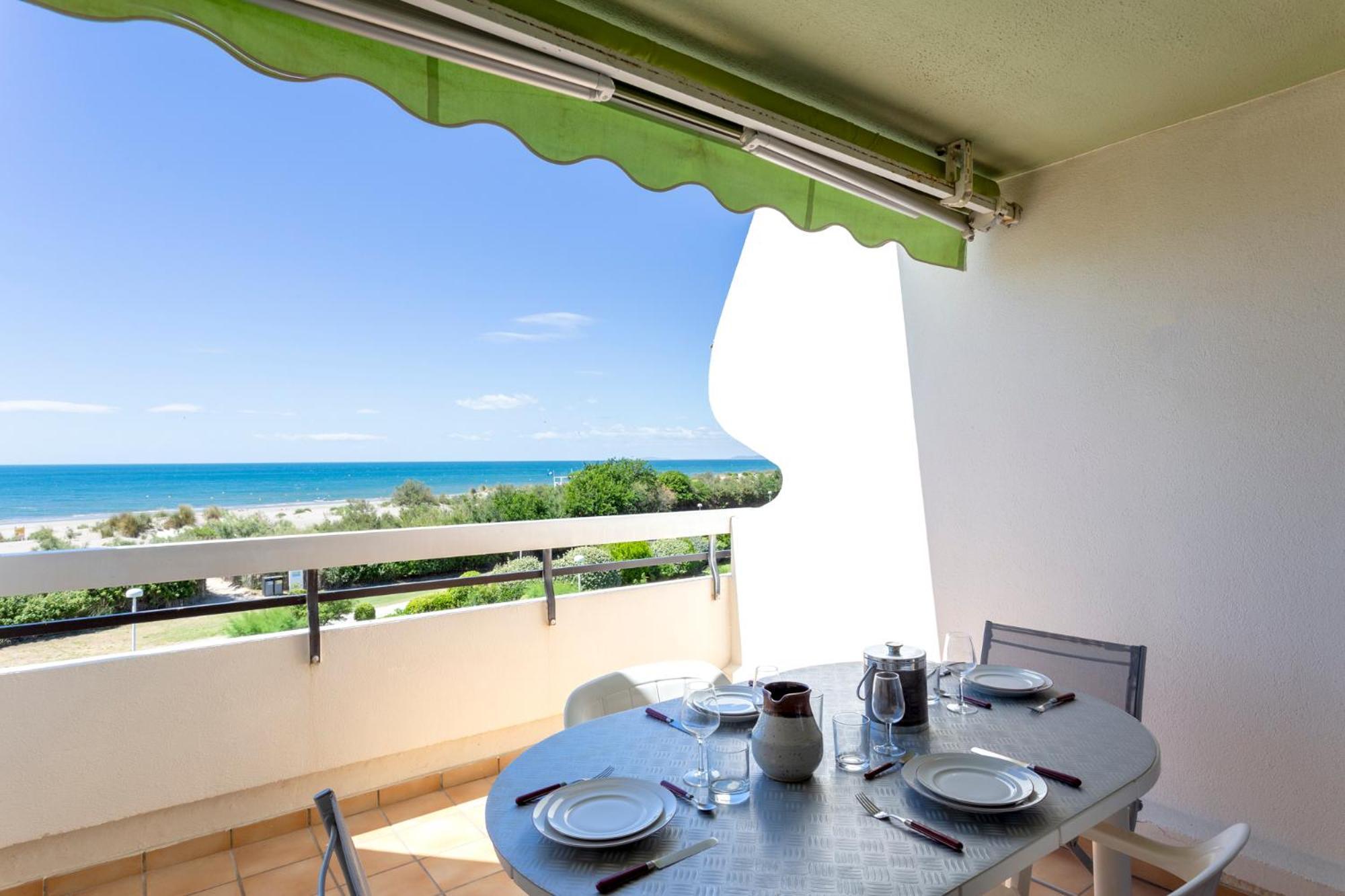 Chez Fabienne - Superbe Appartement Avec Vue Sur La Mer Et Parking La Grande Motte Luaran gambar