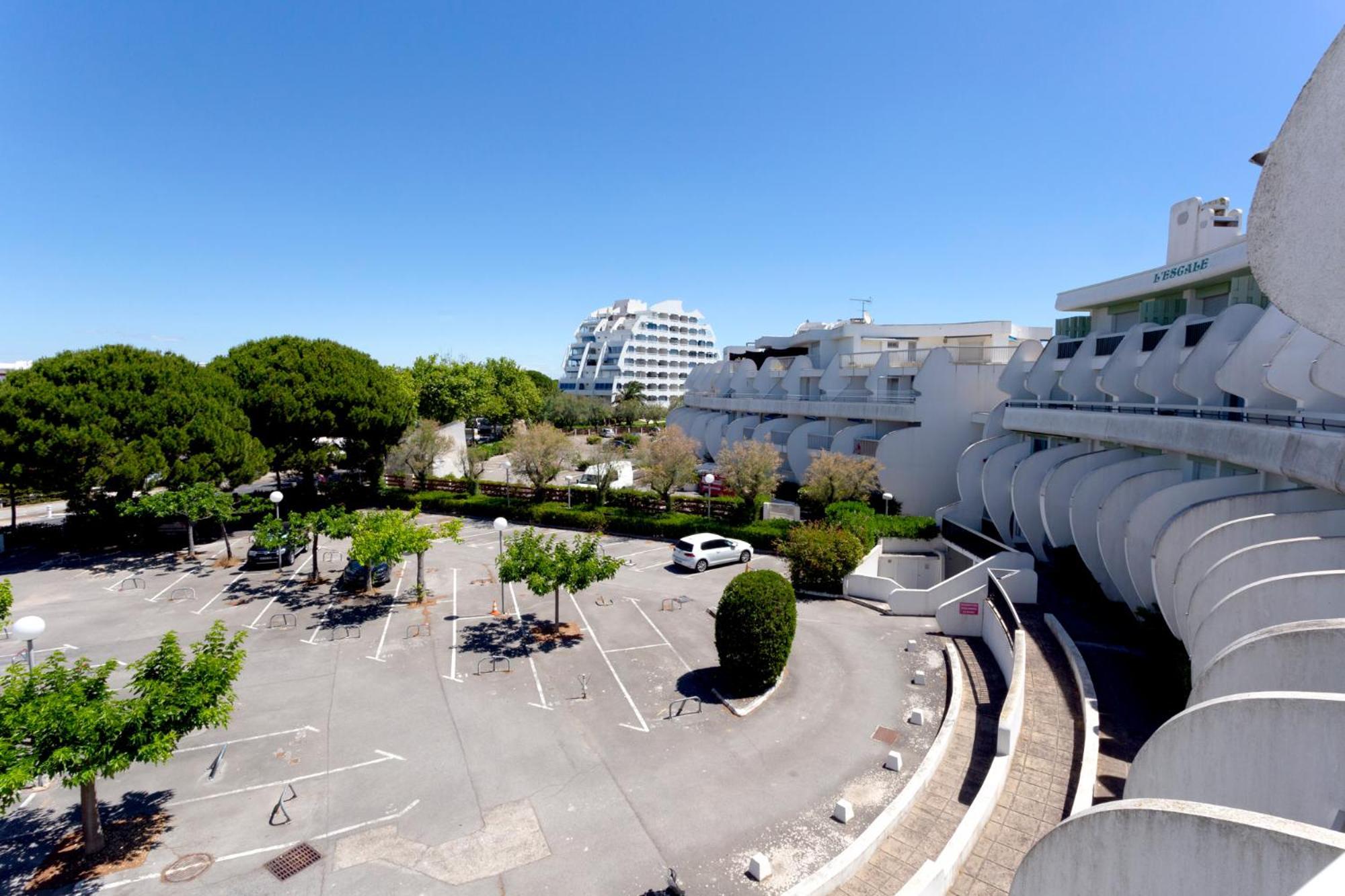 Chez Fabienne - Superbe Appartement Avec Vue Sur La Mer Et Parking La Grande Motte Luaran gambar