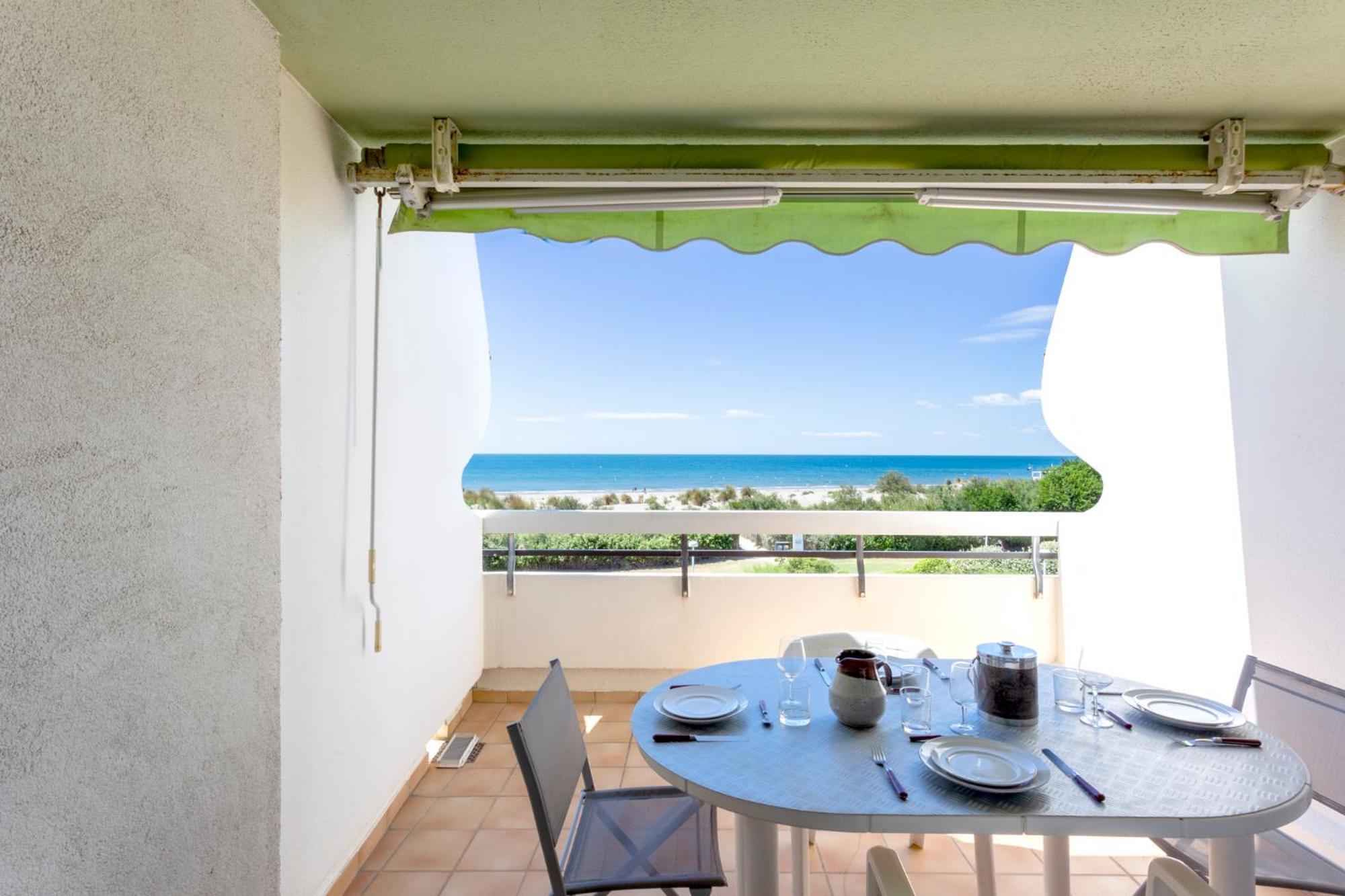 Chez Fabienne - Superbe Appartement Avec Vue Sur La Mer Et Parking La Grande Motte Luaran gambar