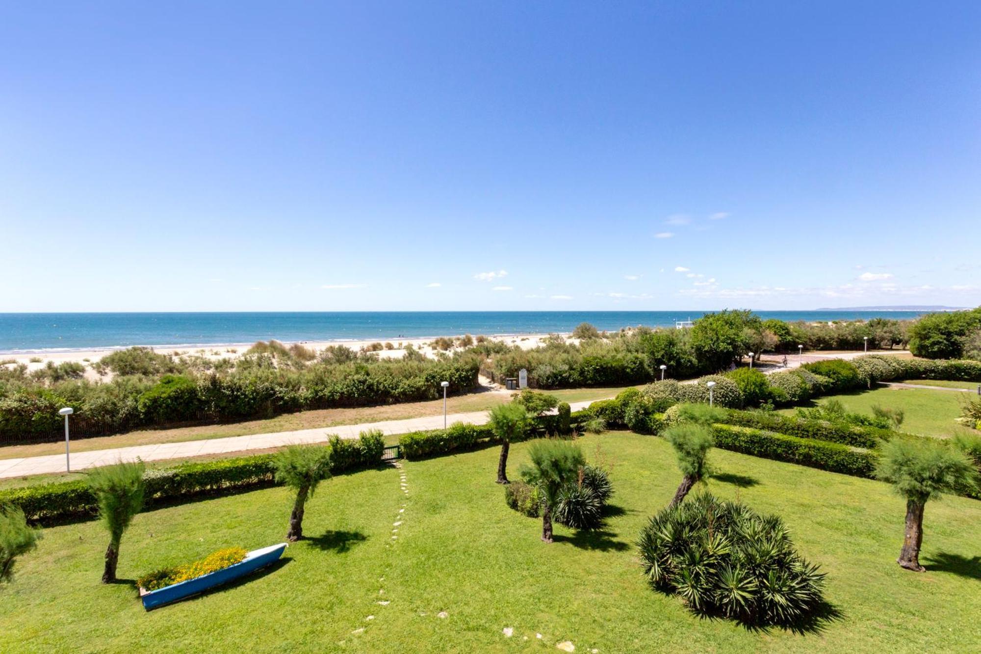Chez Fabienne - Superbe Appartement Avec Vue Sur La Mer Et Parking La Grande Motte Luaran gambar